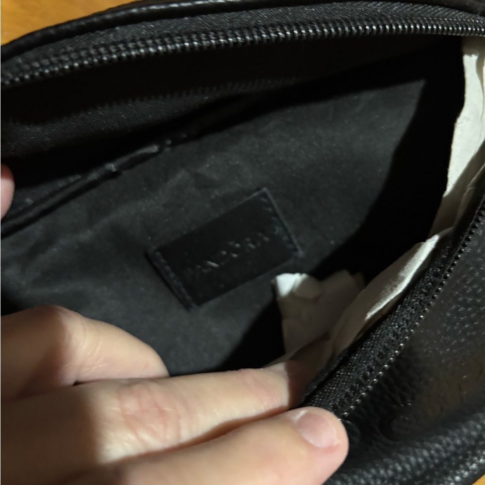 Pandora Black Belt Bag New no tags - Picture 7 of 7